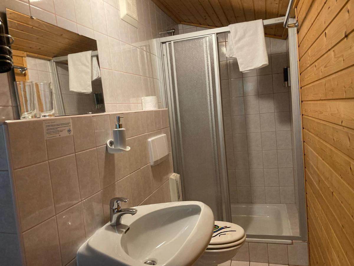 B&B Pension Karlsdorfer Hof Зебоден Екстер'єр фото