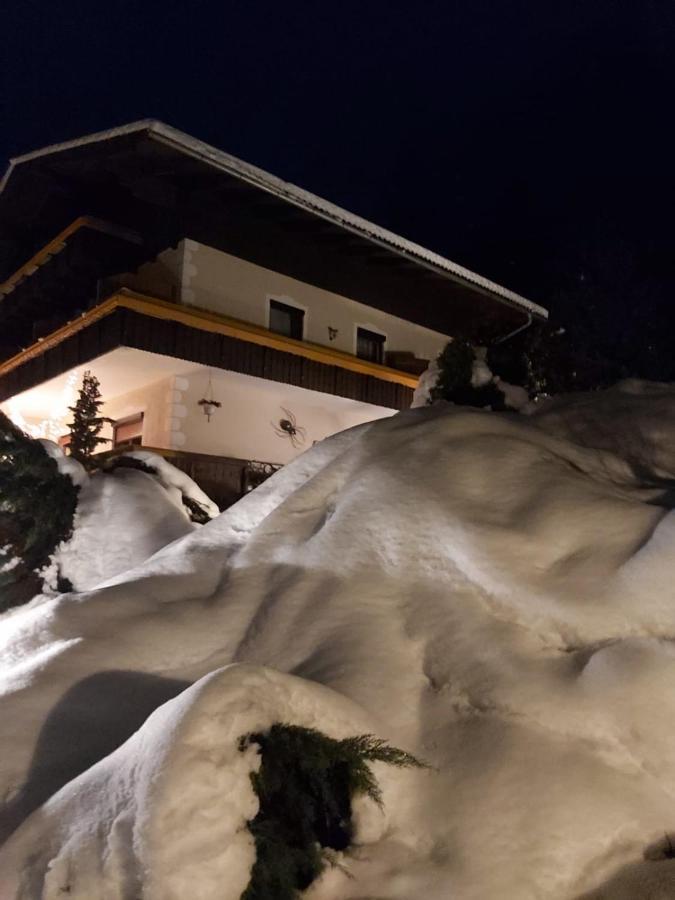 B&B Pension Karlsdorfer Hof Зебоден Екстер'єр фото